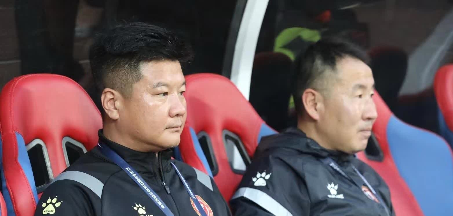 包含黎兵辞任广州主帅后，中甲冲超迎来大结局？李金羽却不这么认为的词条